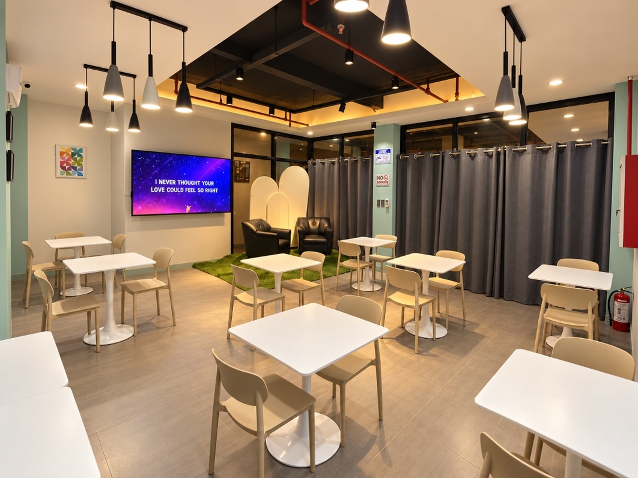 AMZNG Café VIP Event Lounge
